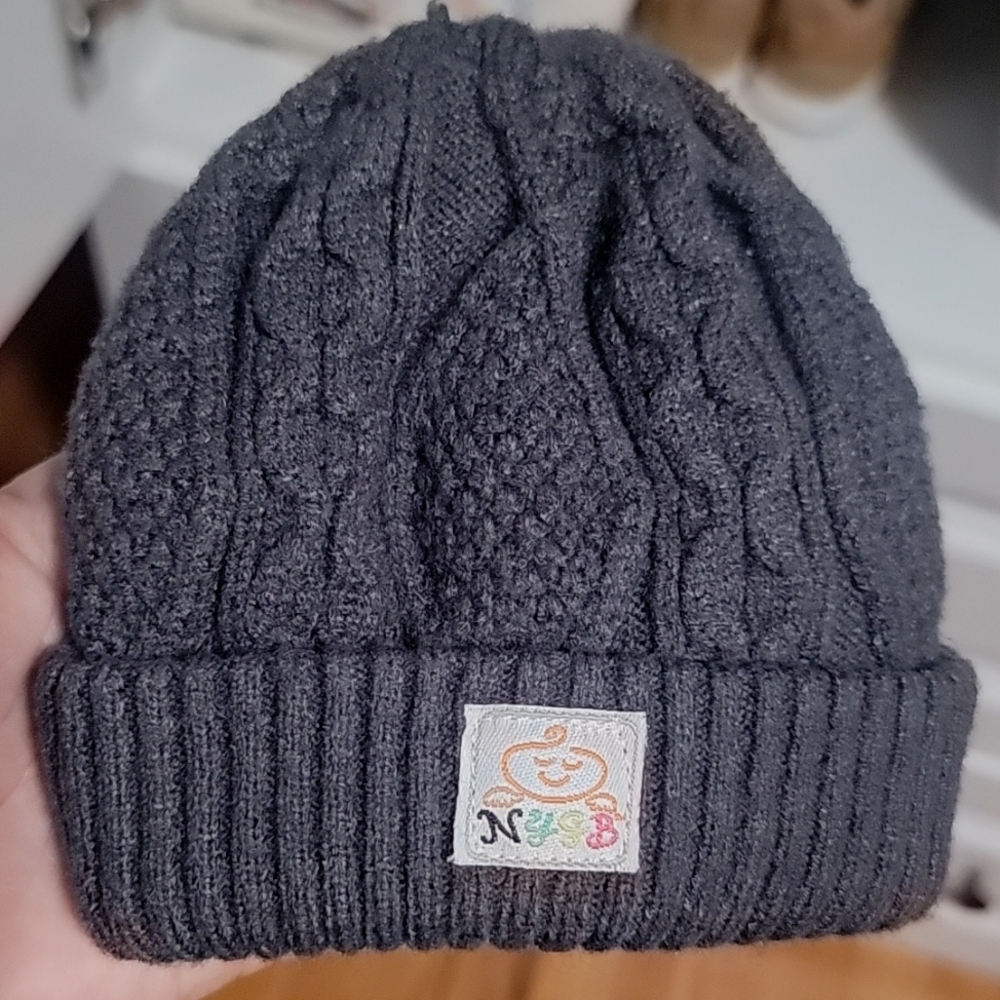NYGB Cable Knit Hat